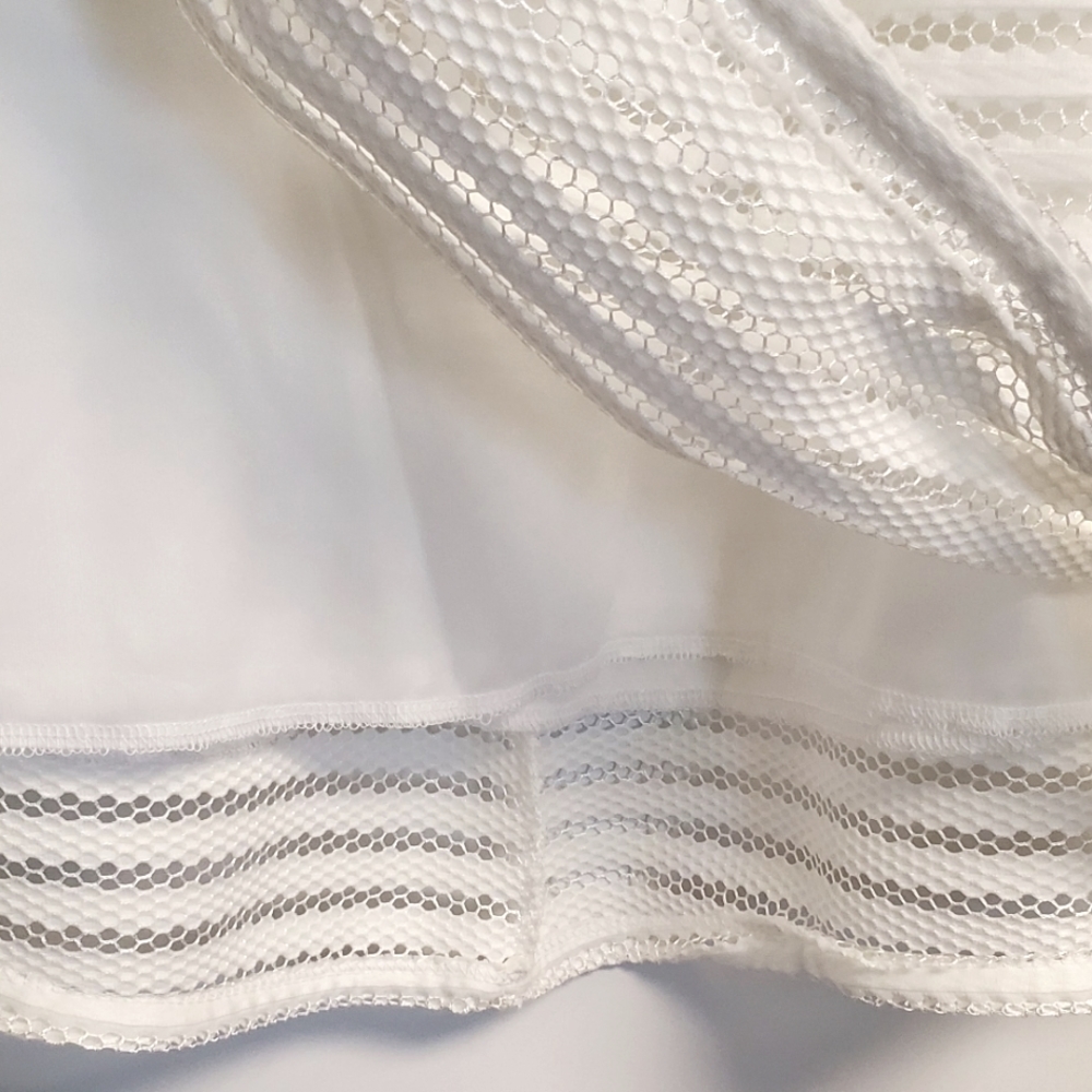 NWT White Hallow Out Pleated Swing Midi Skirt Large - Picture 6 of 7